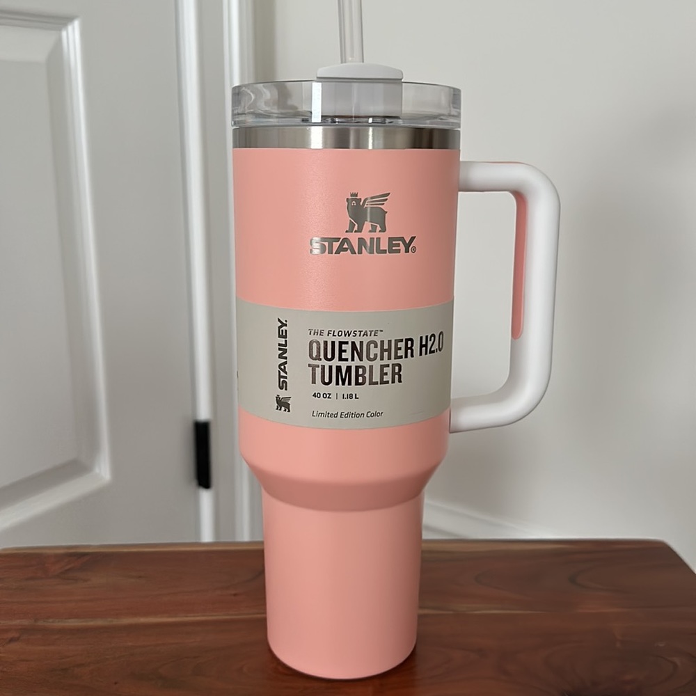 Stanley 40oz Tumbler - Picture 1 of 7